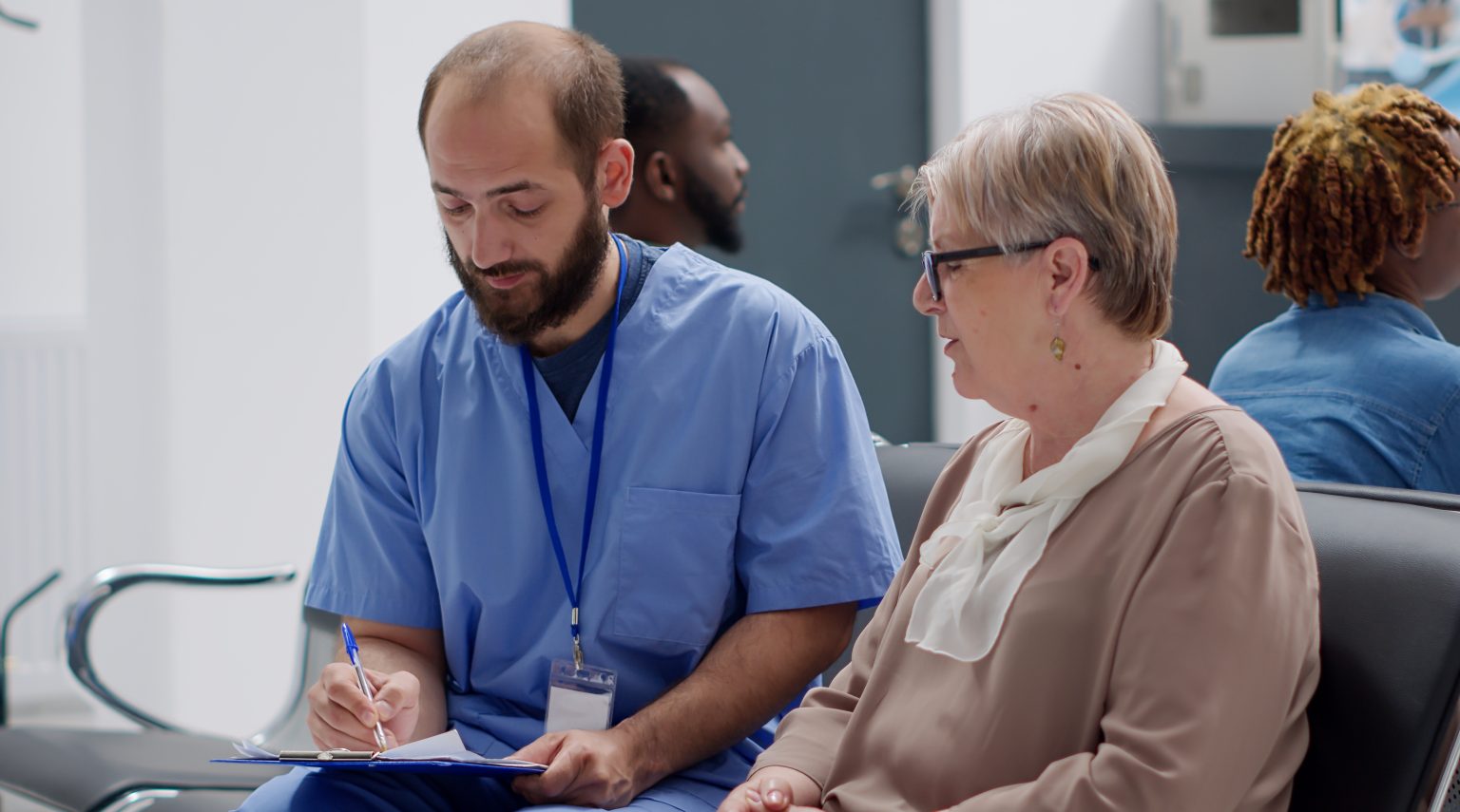 La considerazione del personale sanitario europeo: i dati della ricerca Ipsos per Clariane
